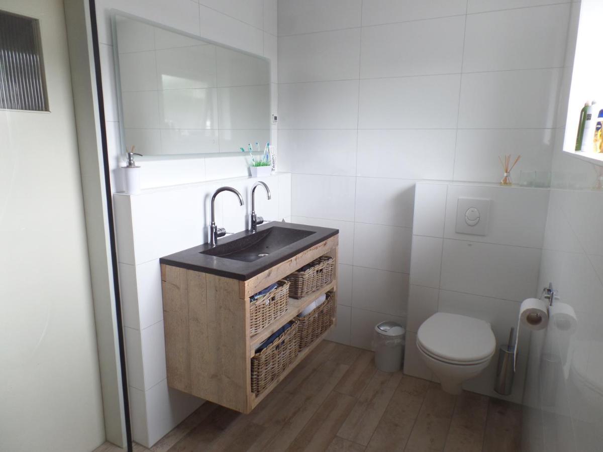 Bed En Breakfast En Bike Sommelsdijk Экстерьер фото