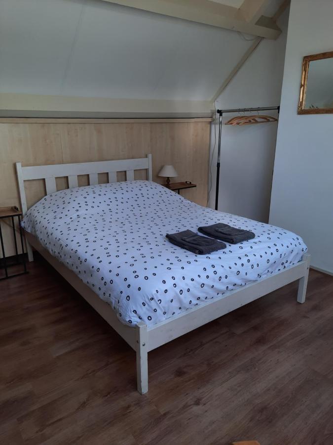 Bed En Breakfast En Bike Sommelsdijk Экстерьер фото